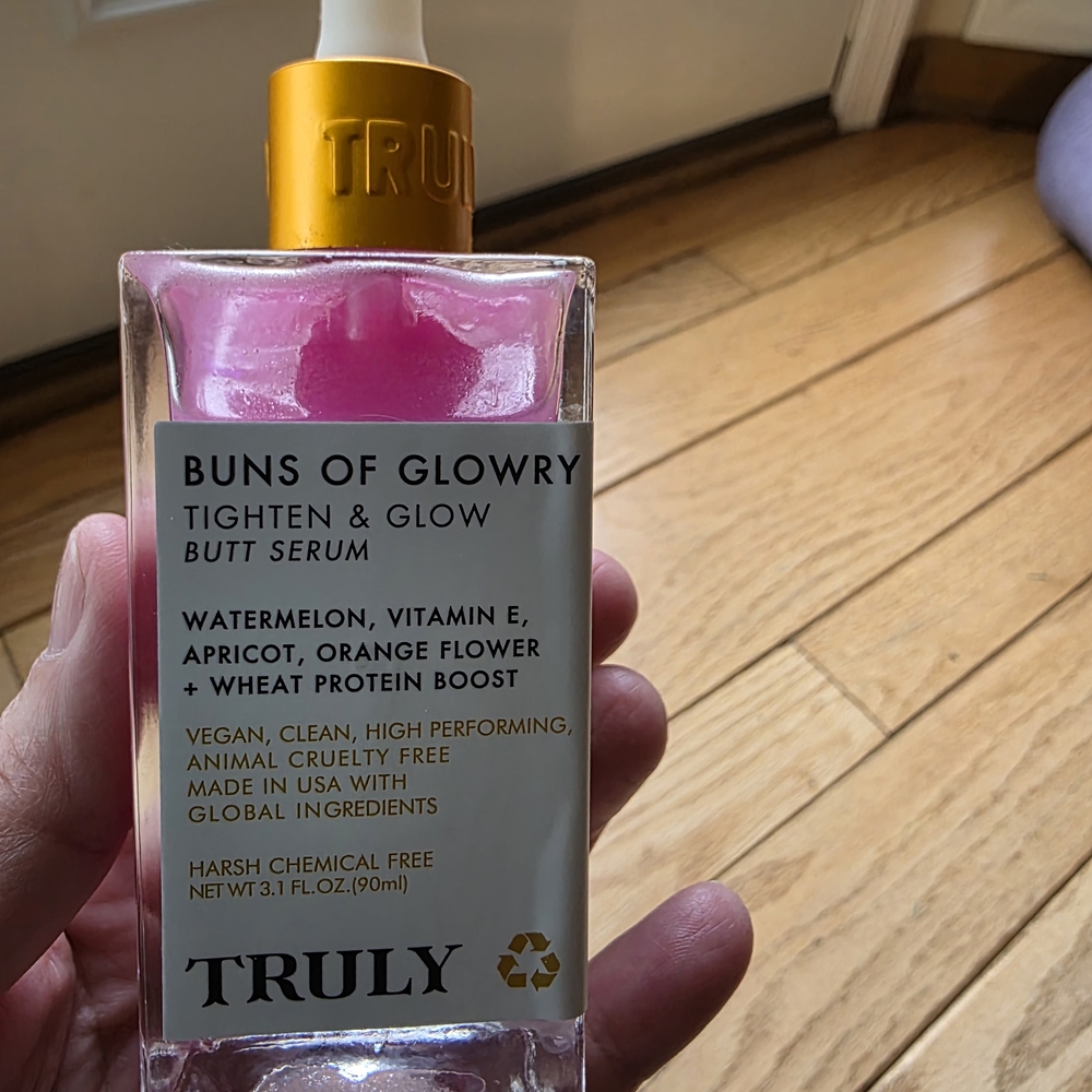 TRULY Buns of Glowry Butt Serum with Pink Formula